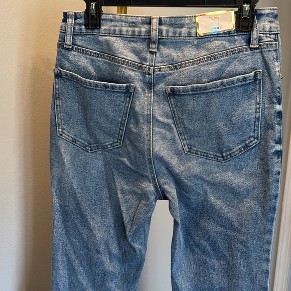 Tinseltown high rise flare button fly women’s Blue Jeans NWT 7/28 - Picture 5 of 13